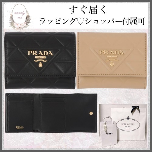 【コンパクトで使い勝手抜群♪】PRADA ミニ財布 大人気♡