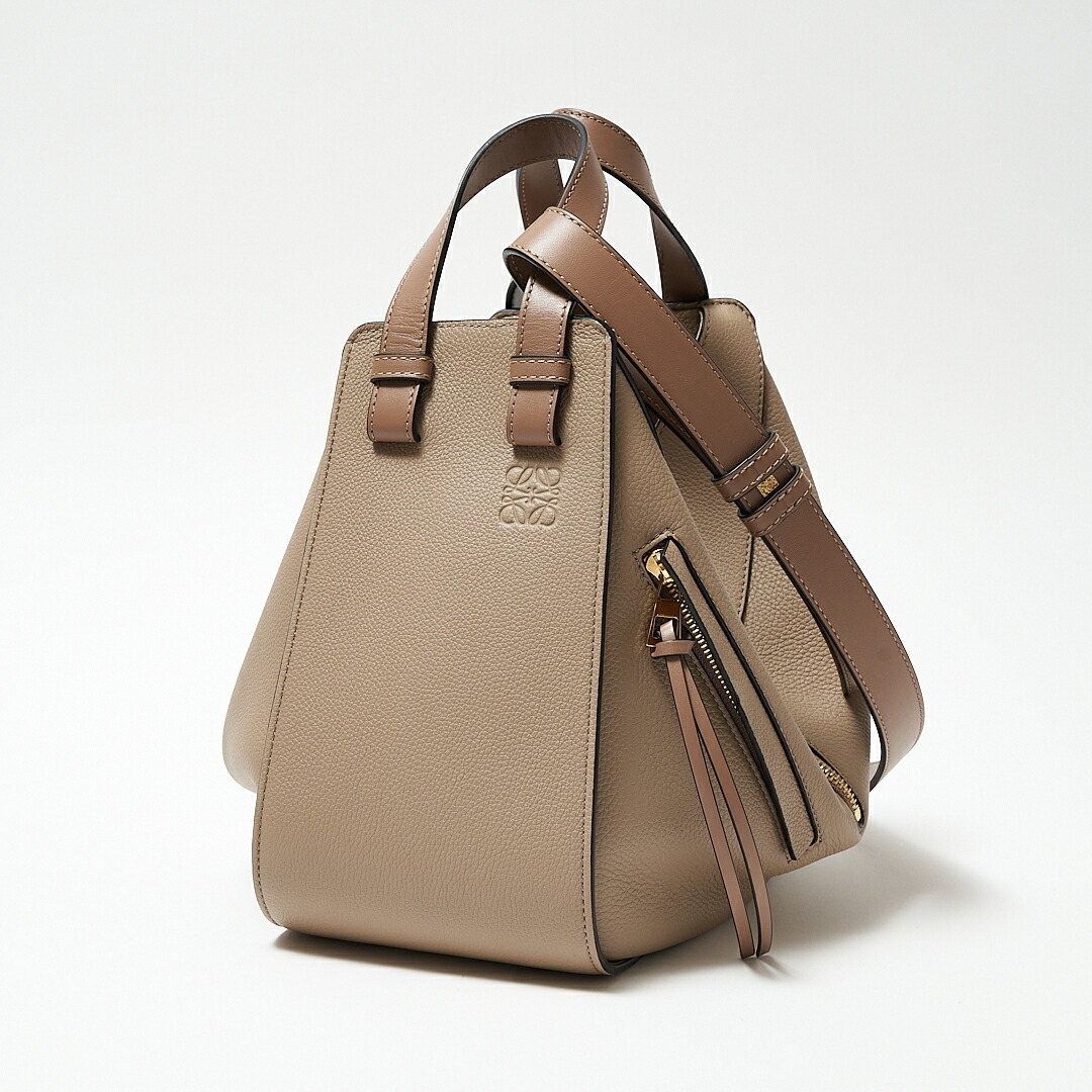 LOEWE ショルダーバッグ ハンモック A538S35X51
