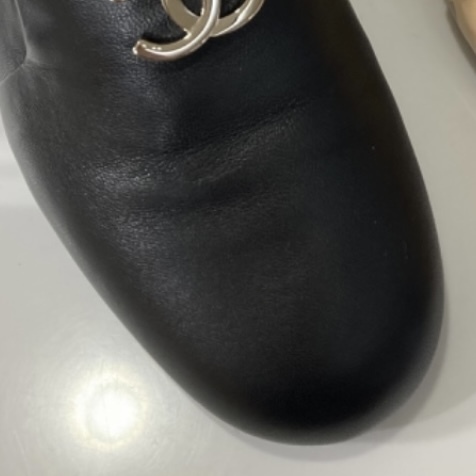 【タイツと合わせて可愛い】CHANEL★ローファー★ゴールドCCロゴ タイツと合わせて可愛い】CHANEL☆ローファー☆ゴールドCCロゴ