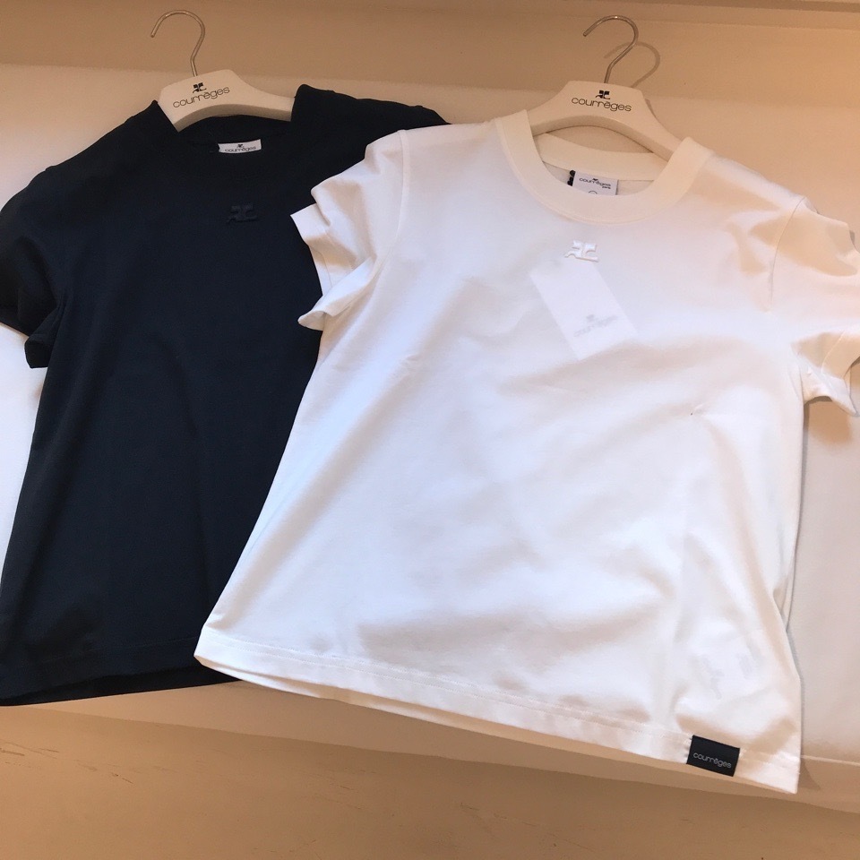 パリ直営店買付！【COURREGES】クラシックロゴTシャツ☆２色