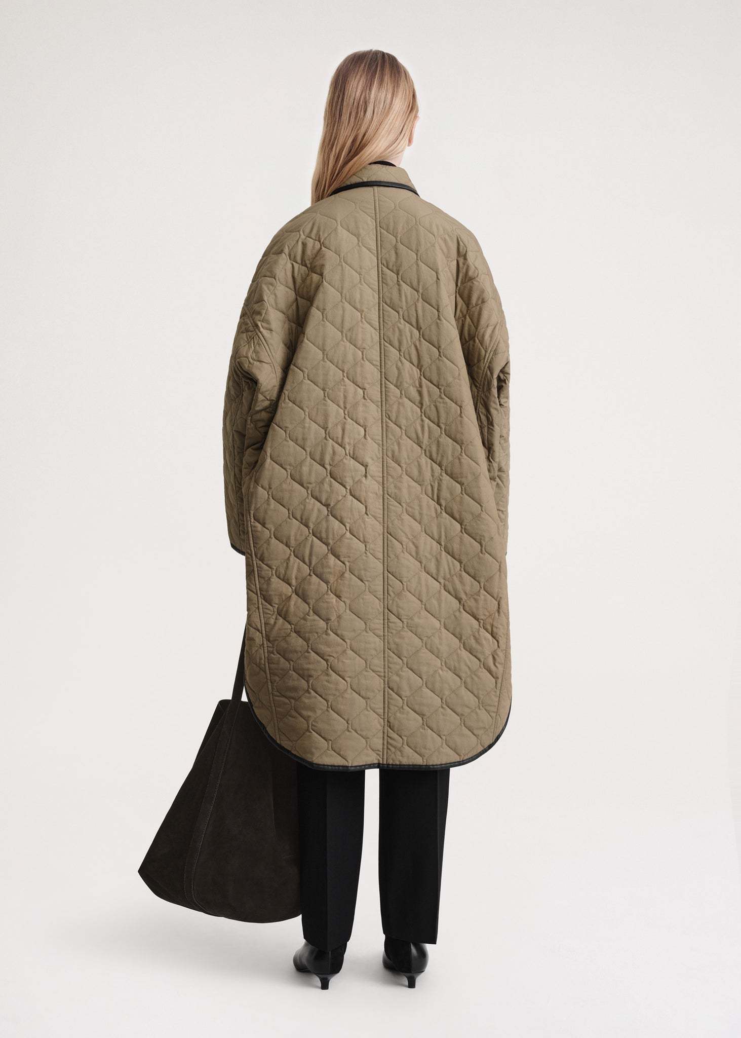 TOTEME + NET SUSTAIN キルティング リサイクルシェル オーバーサイズコート | NET-A-PORTER