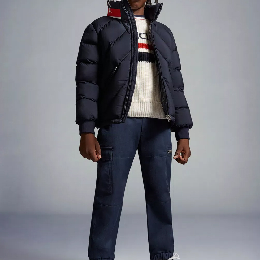6万取引突破★4-6歳【MONCLER 23/24AW】VICTORダウンジャケット 6万取引突破☆4-6歳【MONCLER 23/24AW】VICTORダウンジャケット