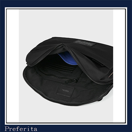 【Paul Smith】ショルダーバッグ 2WAY アーバントラベラーAW23 Paul Smith】ショルダーバッグ 2WAY アーバントラベラーAW23