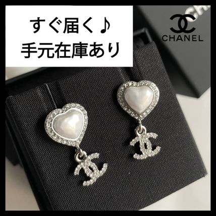 pearl chanel earrings cc stud