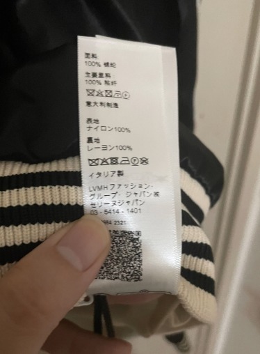 CELINE 361234371C38NO 関税送料込 361234371C.38NO - 海外通販のBUYMA