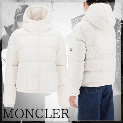 MONCLER Ebre クロップド ダウンジャケット マキシロゴ ホワイト【BUYMA】