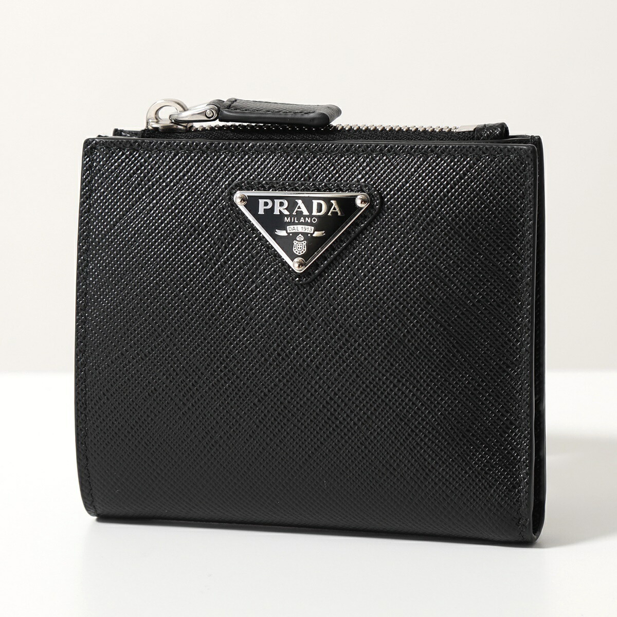 PRADA 二つ折り財布 2ML049 QHH ミニ財布