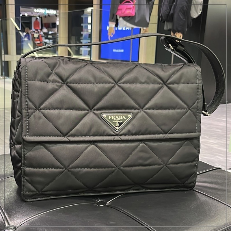 【大注目】PRADA◆リナイロン ショルダーバッグ トップステッチ