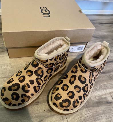 UGG Australia Ankle & Booties Leopard Patterns Round Toe Rubber Sole Casual Style Unisex