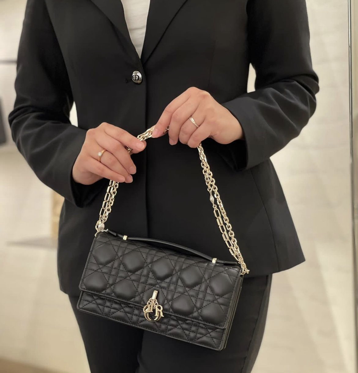 【Dior】《Miss Dior》カナージュ ラムスキン ミニバッグ