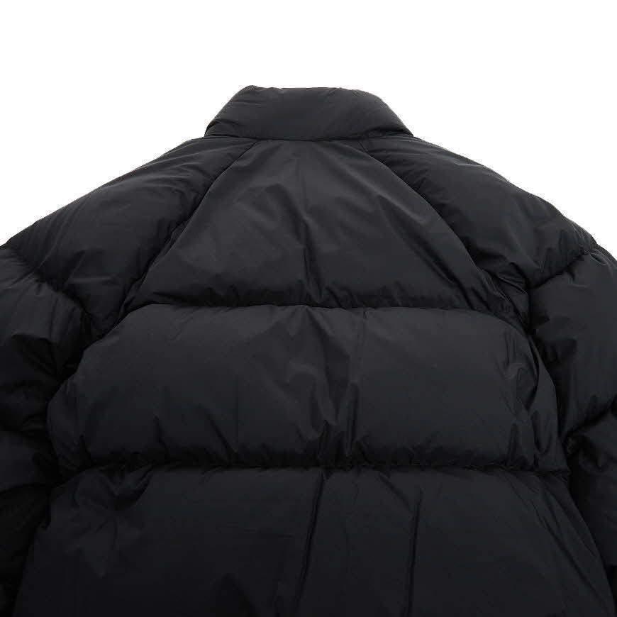 関税負担なし☆Burberryアップリケクロップトパファージャケット 関税負担なし☆Burberryアップリケクロップトパファージャケット