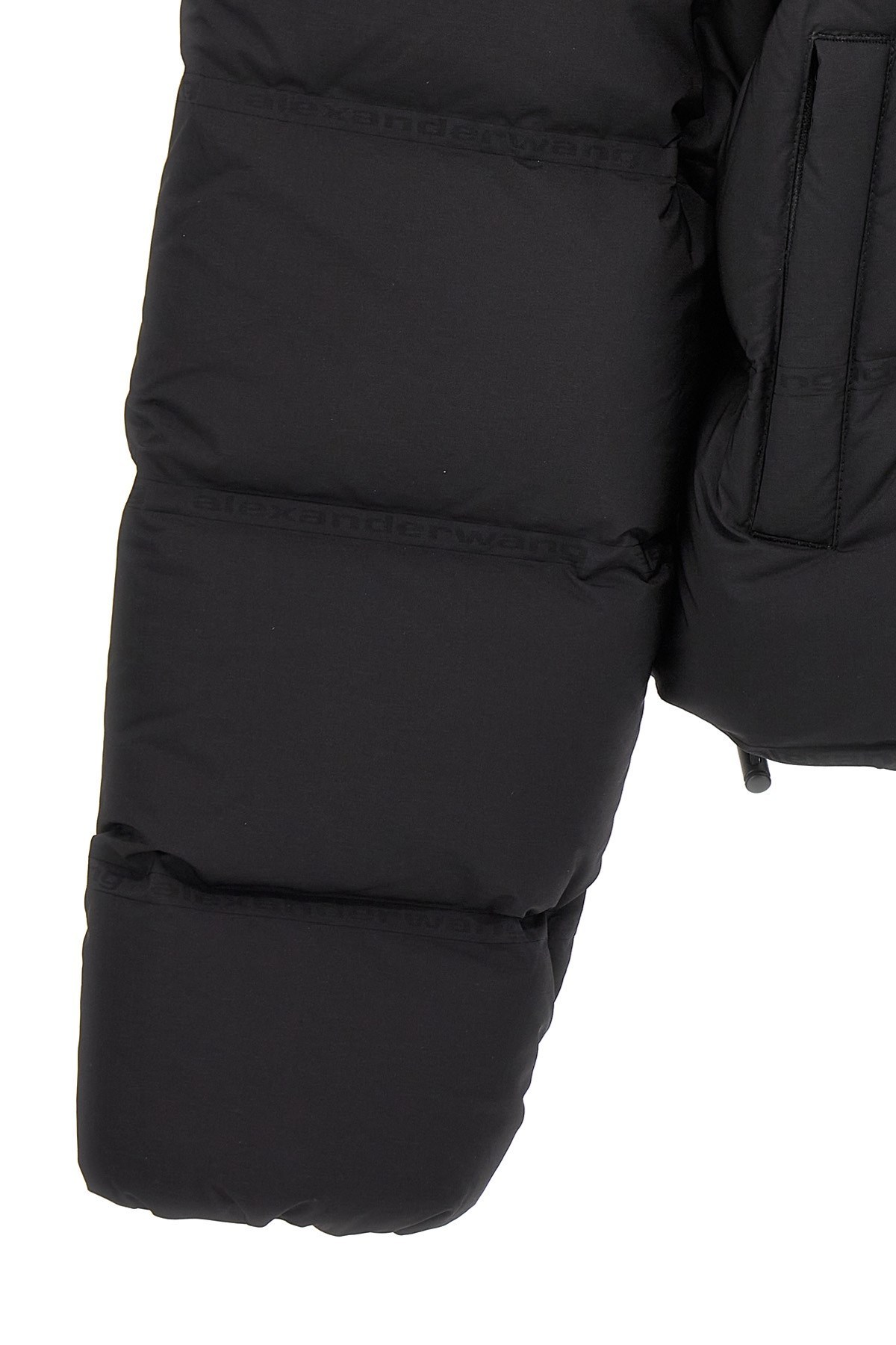送料関税込□alexander wang ロゴ クロップドダウンジャケット