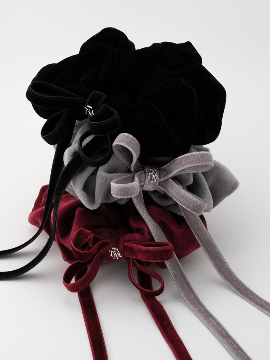 韓国発【TATIANA】Velvet Ribbon Bouquet Scrunch★シュシュ 韓国発【TATIANA】Velvet Ribbon Bouquet Scrunch☆シュシュ
