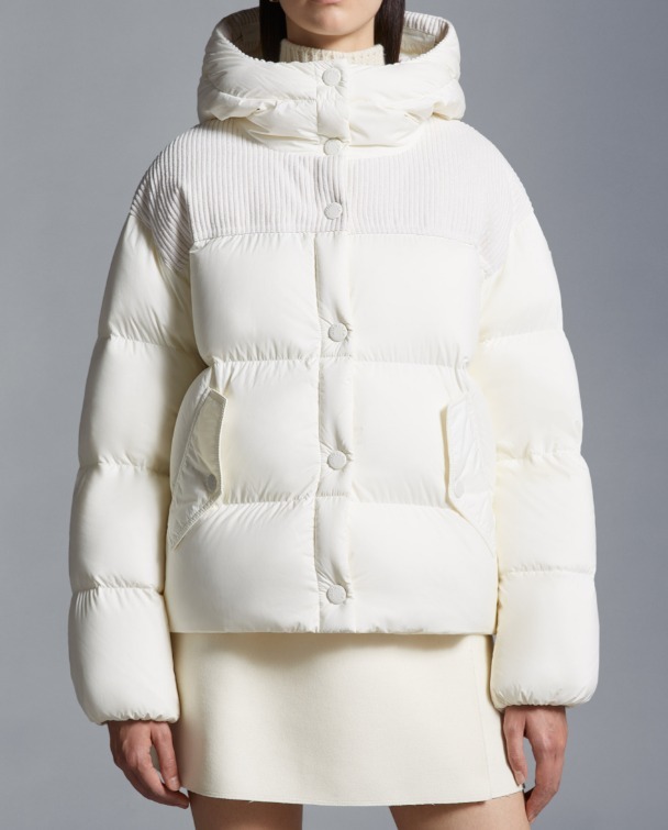 MONCLER 2023/24秋冬新作 フード付きダウンジャケット JASEUR