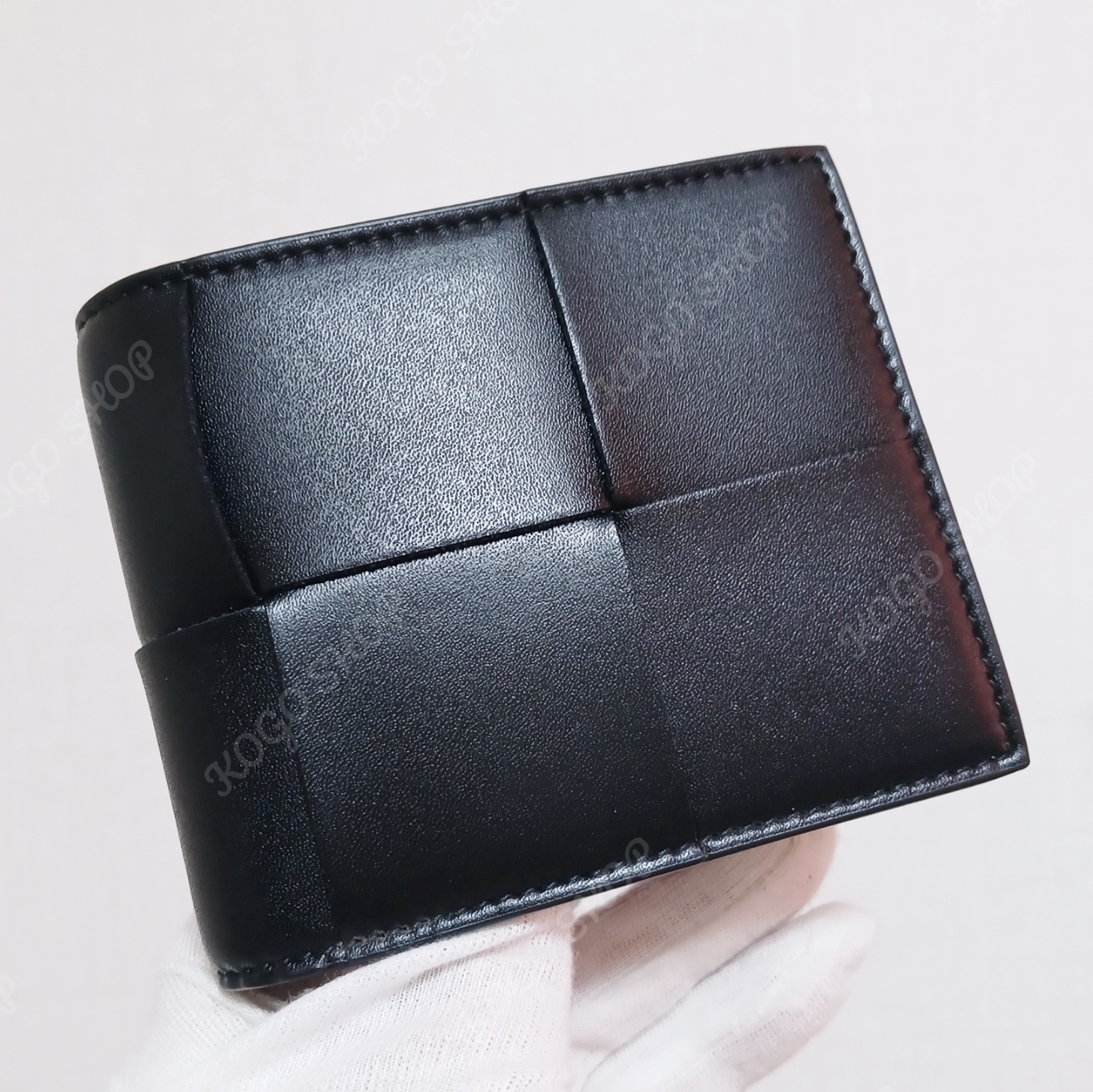☆人気☆【BOTTEGA VENETA】☆カセット 二つ折りウォレット
