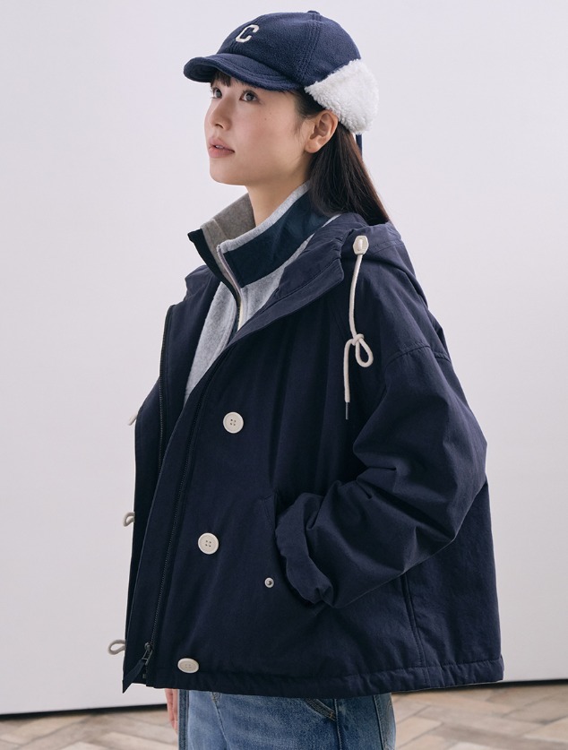 ☆韓国の人気☆【COVERNAT】☆(W) Short fishtail jacke.t☆ ☆韓国の人気☆【COVERNAT】☆(W) Short fishtail jacke.t