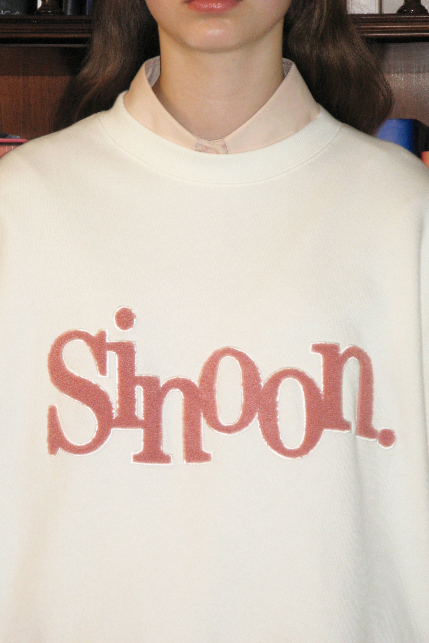 SINOON】 BOUCLE LOGO SWEATSHIRT (IVORY) (sinoon/ニット