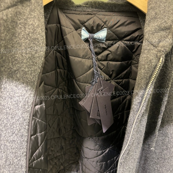 PRADA プラダ ロゴ ウール カシミヤ フリース パーカ ジャケット PRADA プラダ ロゴ ウール カシミヤ フリース パーカ ジャケット