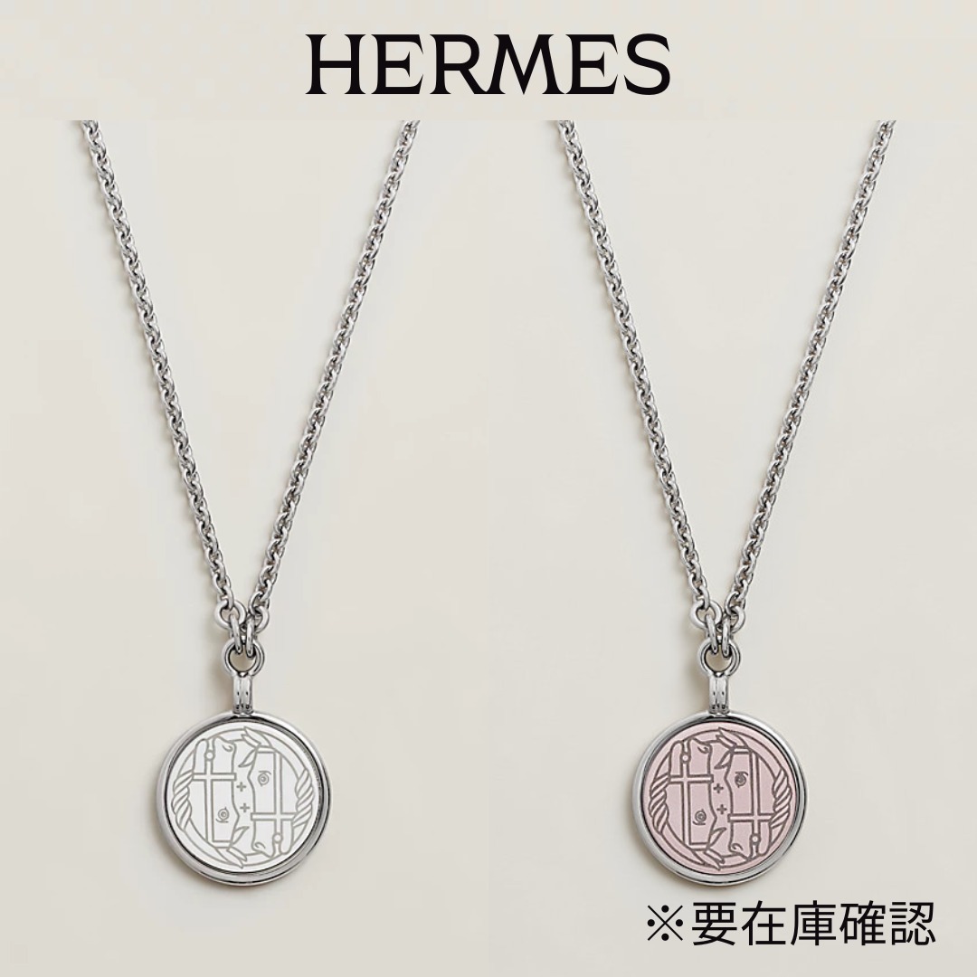 【HERMES】Medaille Quadrige necklace, small model
