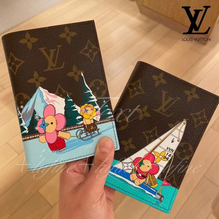 Louis Vuitton Passport Cases Unisex Street Style Passport Cases