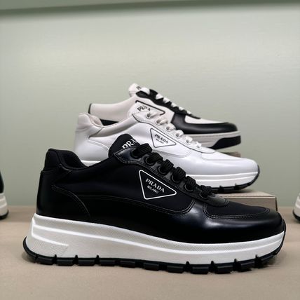 PRADA Low-Top Logo Outlet Low-Top Sneakers