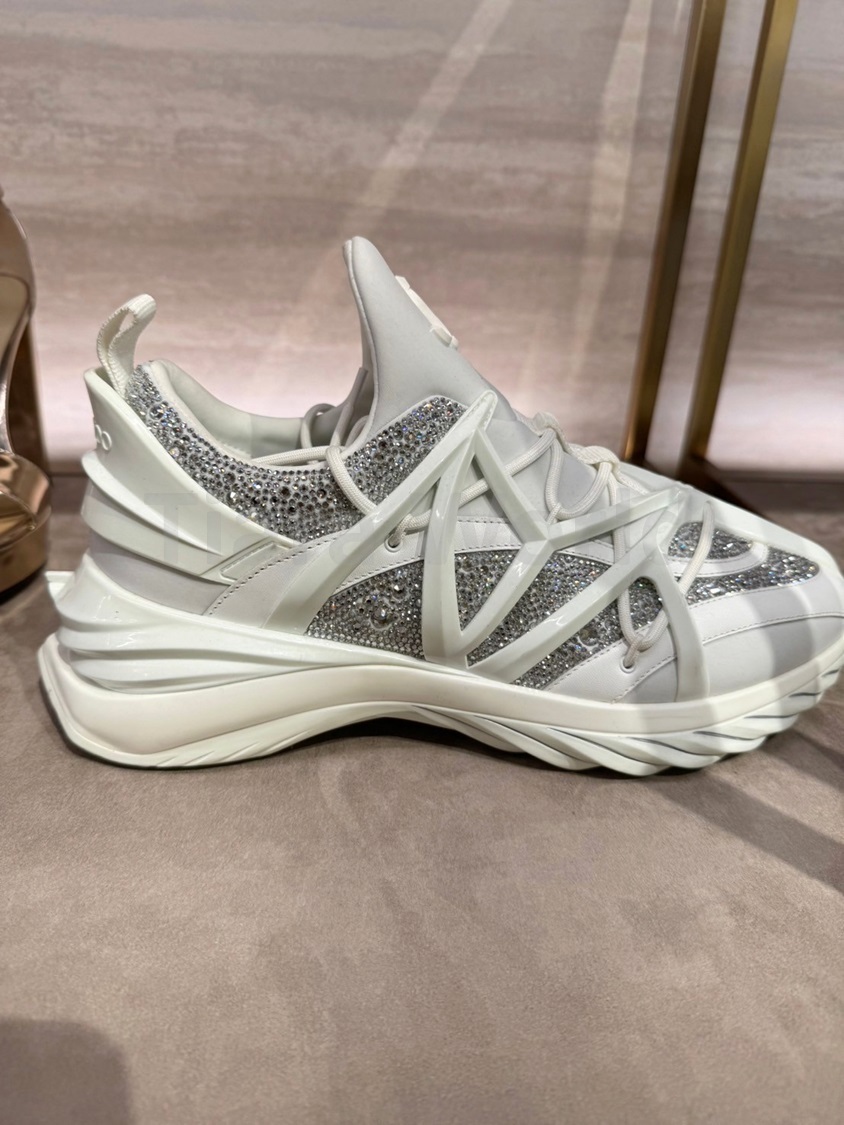 お洒落クリスタル★Jimmy Choo COSMOS JC エンブレム スニーカー クリスタル☆Jimmy Choo COSMOS JC エンブレム スニーカー WHITE