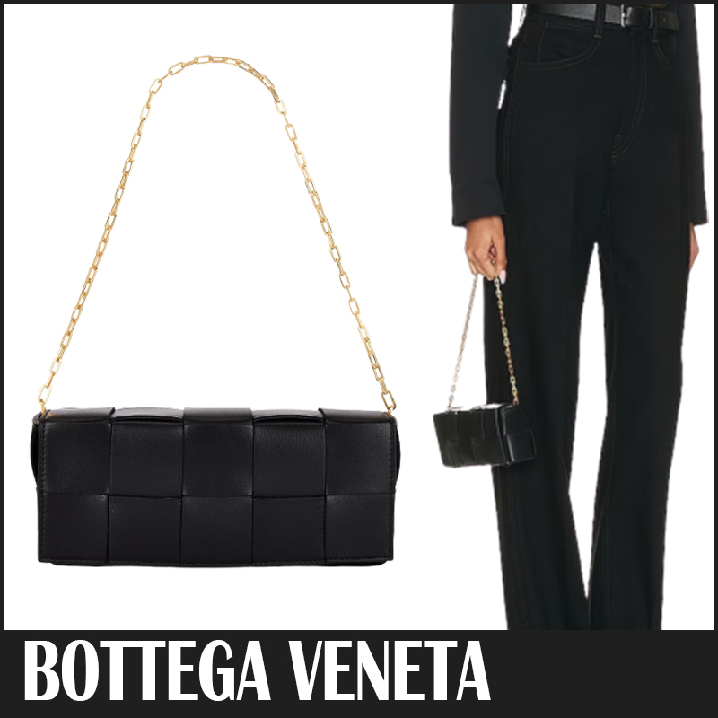 ☆送料関税込☆BOTTEGA VENETA フォンポーチ チェーンカセット☆