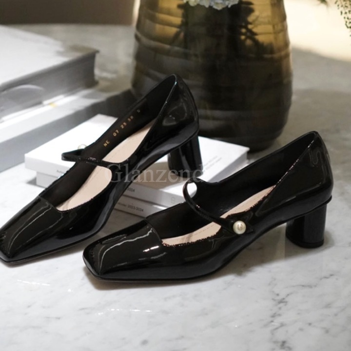パールが素敵♪【Dior】《Jolie Dior》カーフスキン パンプス