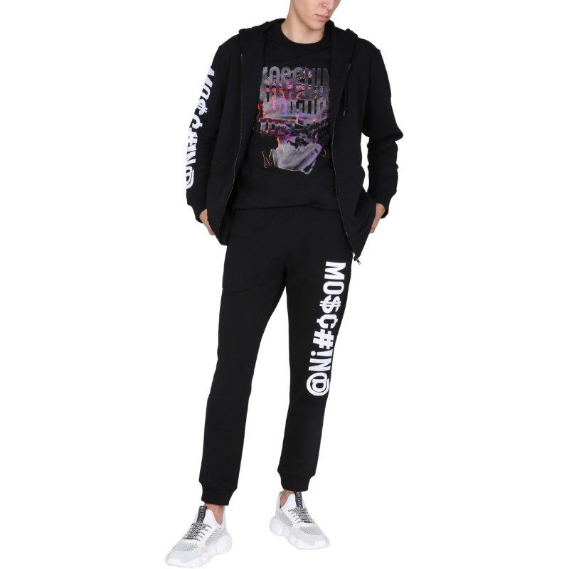 パーカー・フーディ Moschino SWEATSHIRT WITH LOGO EMBROIDERY (17167027_1555)