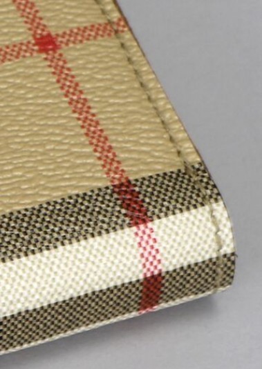 Burberry正規品/関税送料込み Vintage check zipper card wallet