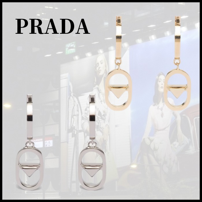 ■PRADA プラダ メタル ピアス