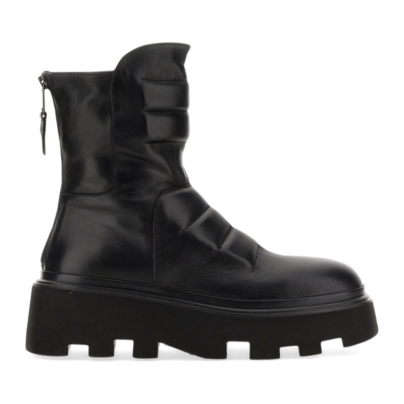 ショートブーツ・ブーティ ELENA IACHI FW21 LEATHER BOOT (E2994_NATURENERO)