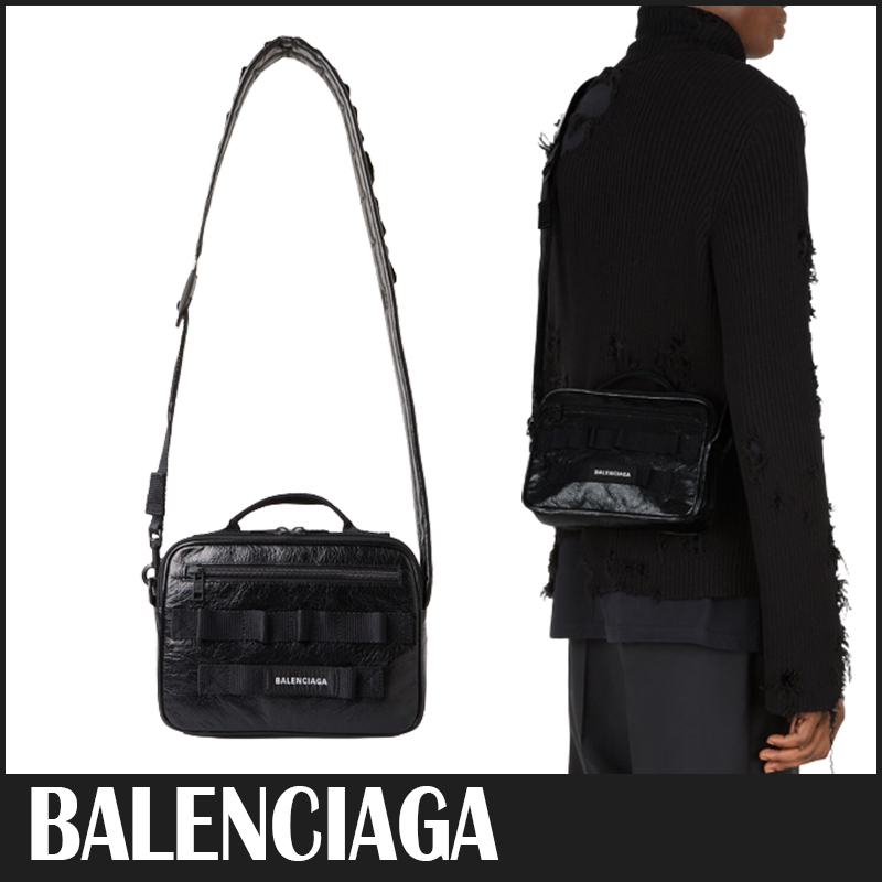 ☆送料関税込☆BALENCIAGA アーミー レザー ショルダーバッグ☆