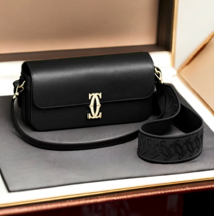 海外希少 Cartier C ドゥ カルティエ イーストウェスト バッグ