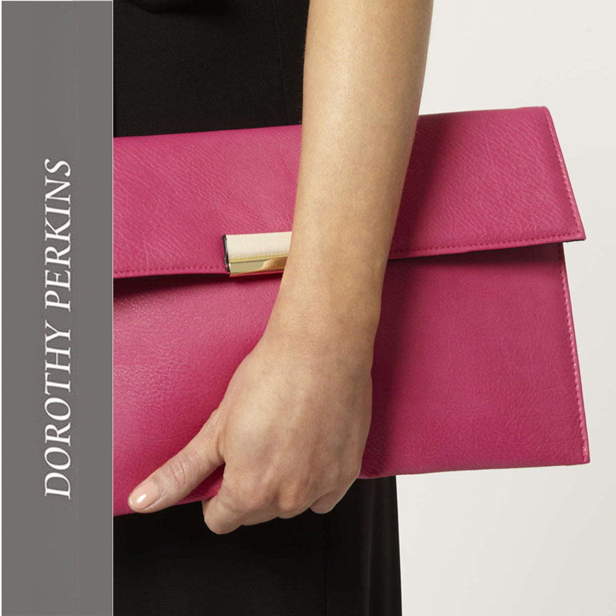 【国内即発】Dorothy Perkins☆フラットクラッチバッグ