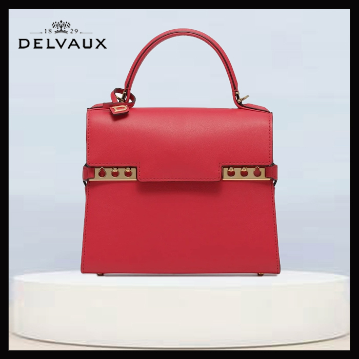 DELVAUX 王室御用達《Tempete Small》レッド Silky Calf 直営店