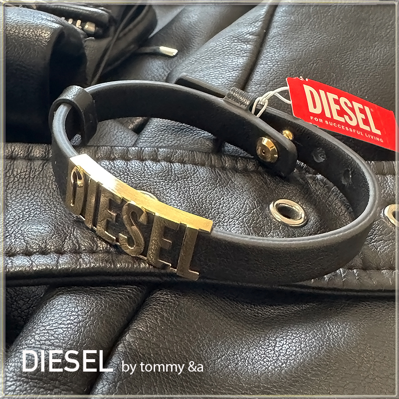 ★クール在庫あり★Diesel Font Black Leather Stack Bracelet