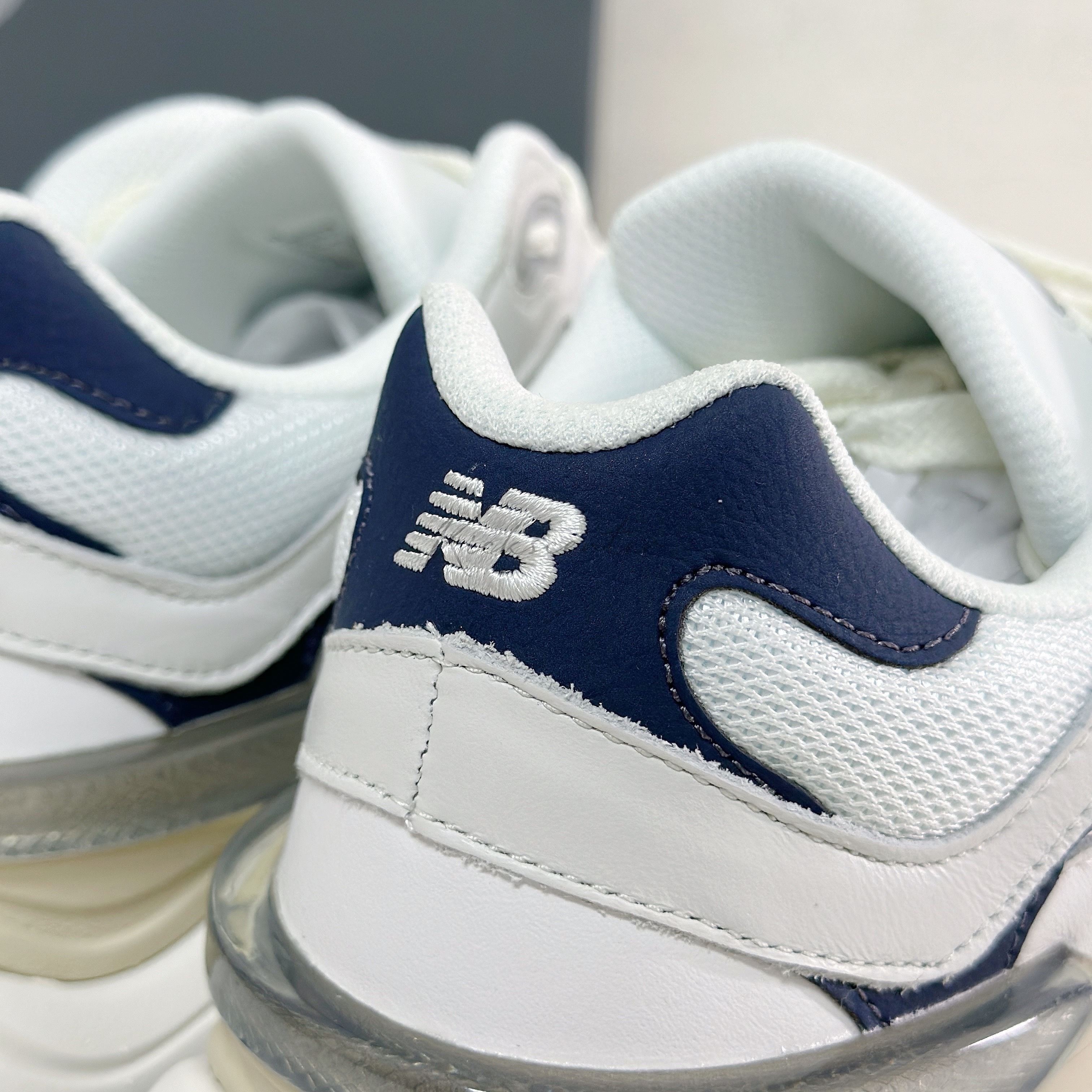 ☆ニューバランス☆NEW BALANCE U9060VNB スニーカー