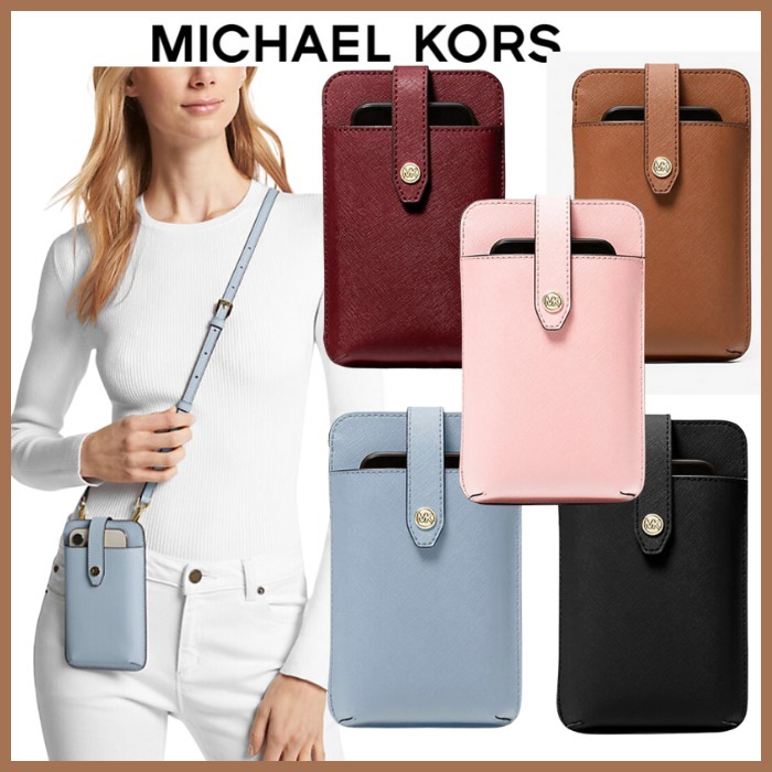 大人気☆【MICHAEL KORS】Saffiano Leather スマホクロスボディ