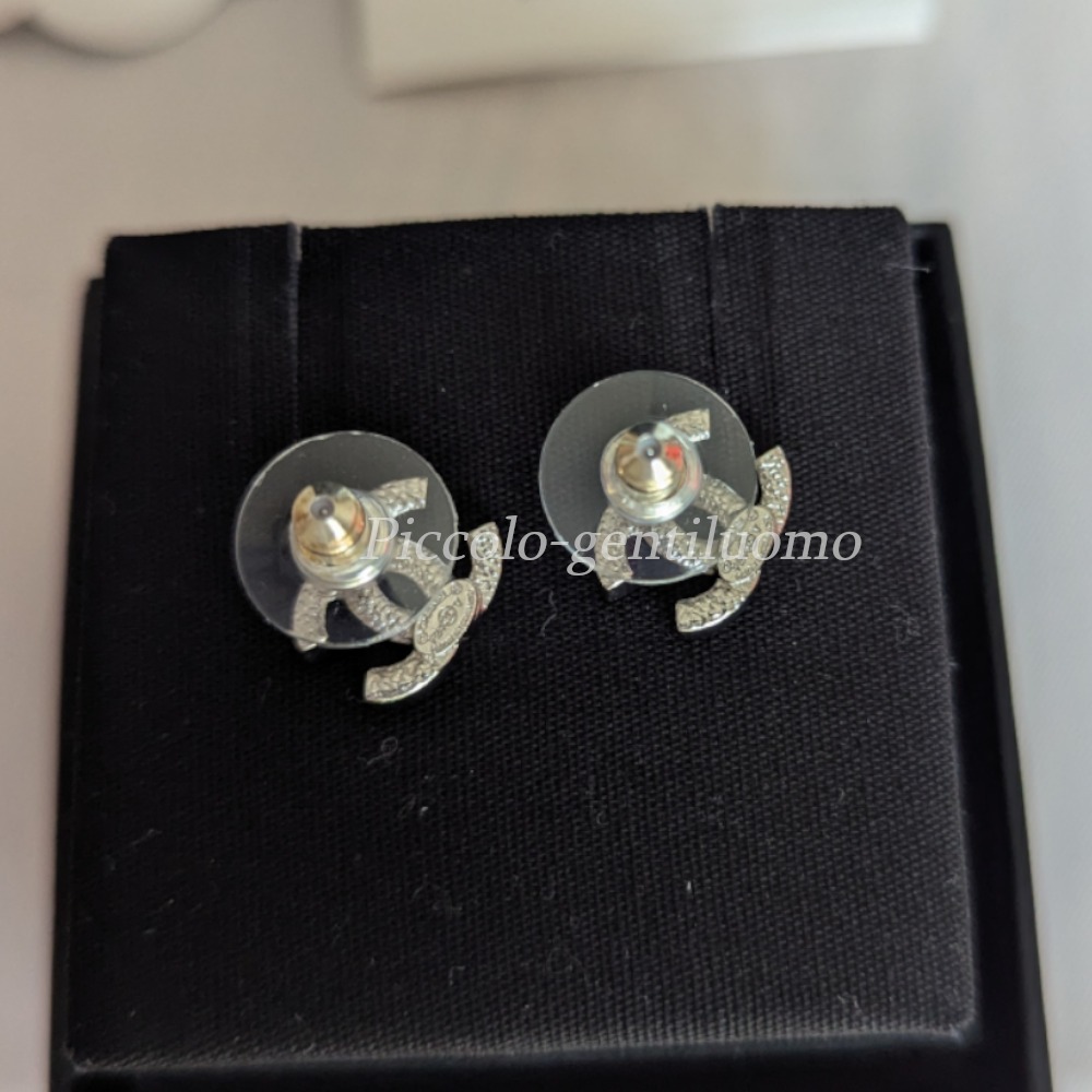 シンプルなCCロゴ♡CHANEL シャネル ピアス (CHANEL/ピアス