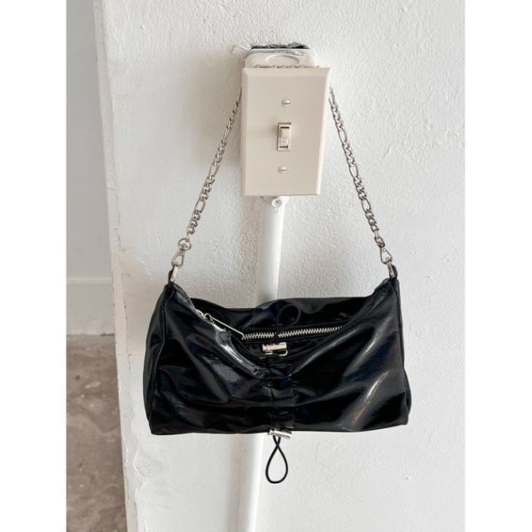 ハンドバッグ YIEYIE Y.13 Sierra Bag / Y.13BB13 / JET BLACK