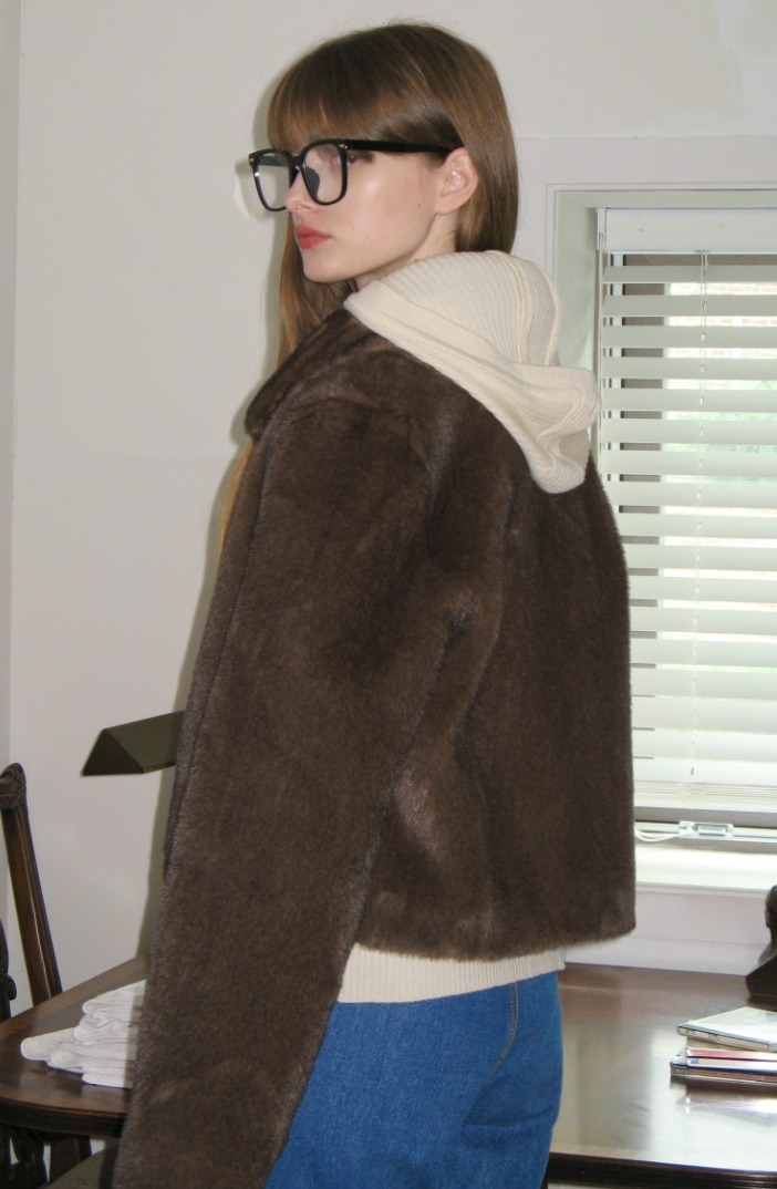 ☆韓国の人気☆【sinoon】☆SHORT FUR JACKE.T☆ファーコート☆ 韓国商品/SINOON Short Fur Jacket