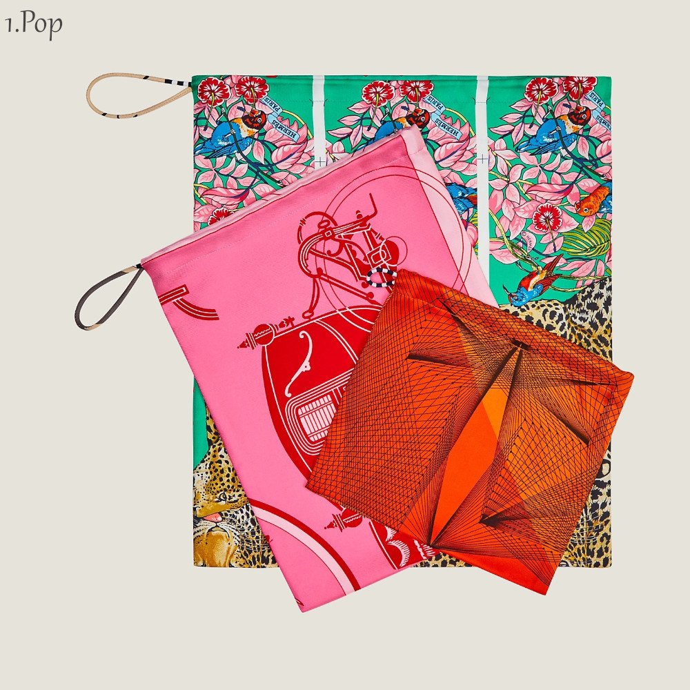 フランス発 ☆HERMES☆ petit h シルクポーチ 3点セット: City 口コミ・レビュー｜HERMES petit h シルク ポーチ 3点セット 色