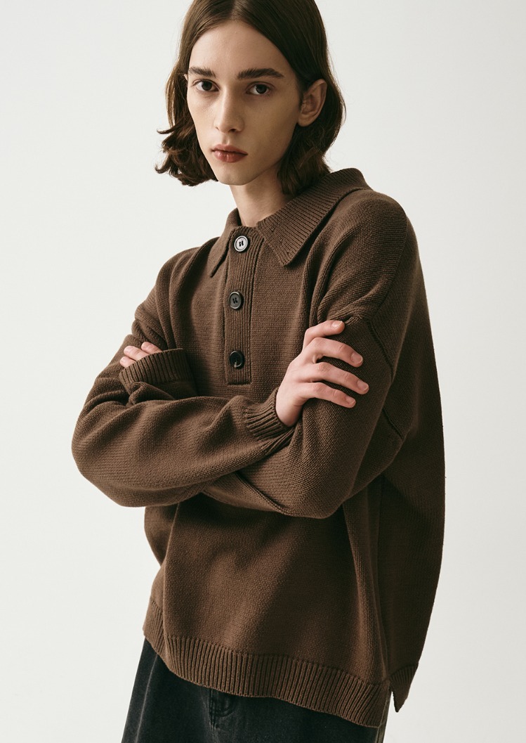 ★韓国の人気★【AVANDRESS】★Kamen Collar Kni.t★ ☆韓国の人気☆【AVANDRESS】☆Kamen Collar Kni.t☆ (AVANDRESS