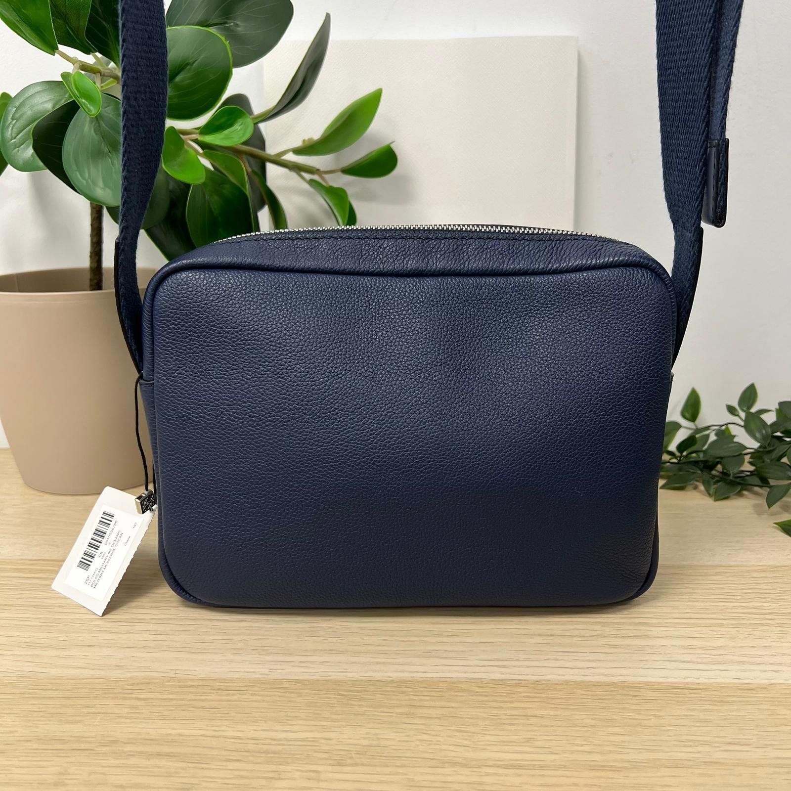 6万取引突破★UPS速達便利用！【LOEWE】317.12AA72 バッグ