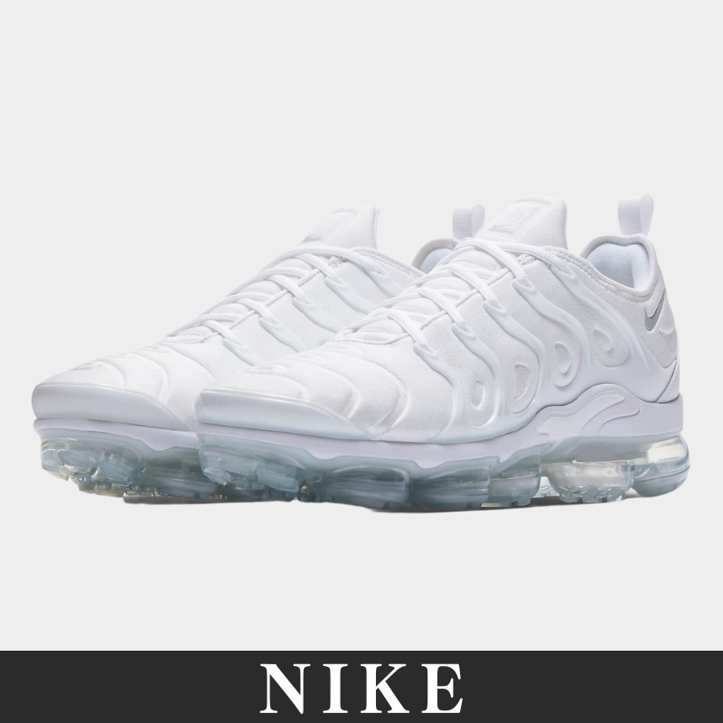 NIKE Air VaporMax Plus スニーカー White