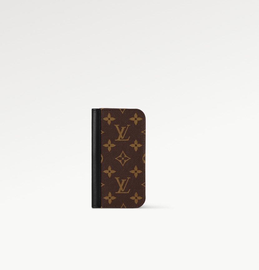 日本限定《LOUIS VUITTON》IPHONE 15 PRO・フォリオ