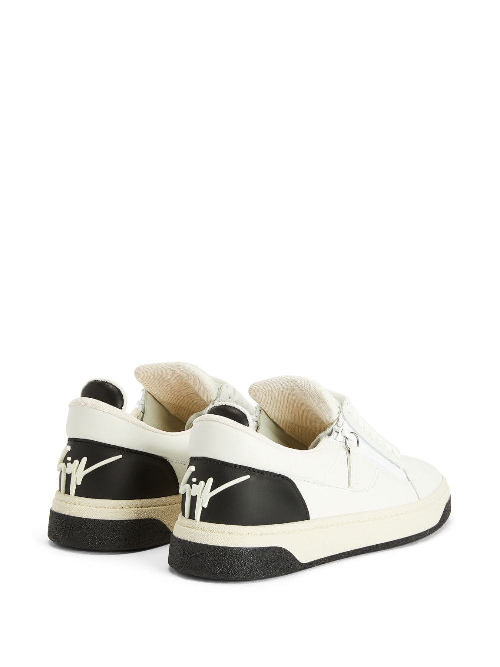 国内発送*関税込★GIUSEPPE ZANOTTI★GZ94 レザースニーカー 国内発送*関税込☆GIUSEPPE ZANOTTI☆GZ94 レザースニーカー