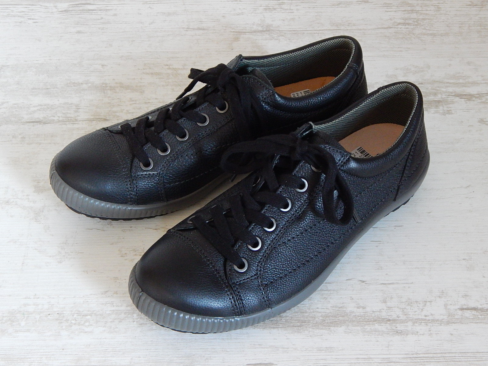 Legero レジェロ】TANAROのゴアテックススニーカー！色違い有