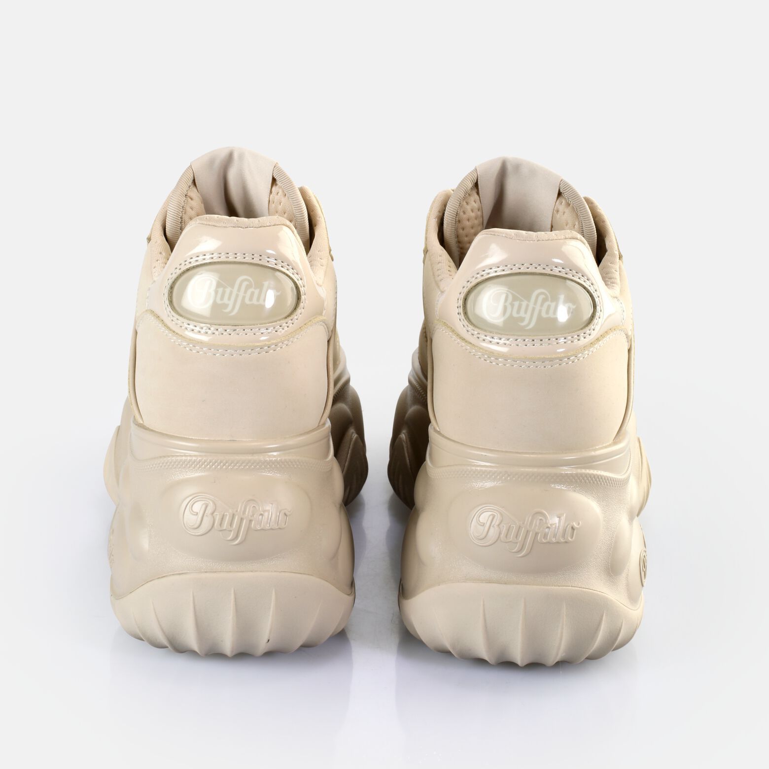 特価！関税送料込】Buffalo vegan Blader One Sneakers